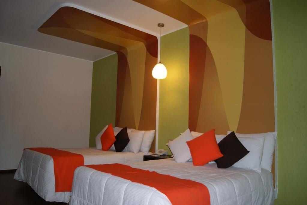 Hotel Medrano Temáticas&Business Rooms Aguascalientes Exterior foto